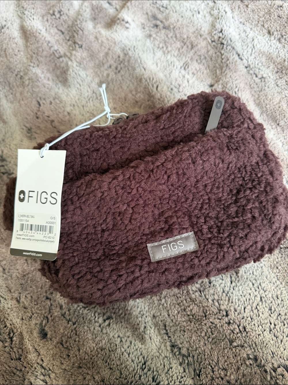 NWT Figs Unisex High Pile Sherpa Belt Bag Espresso Brown